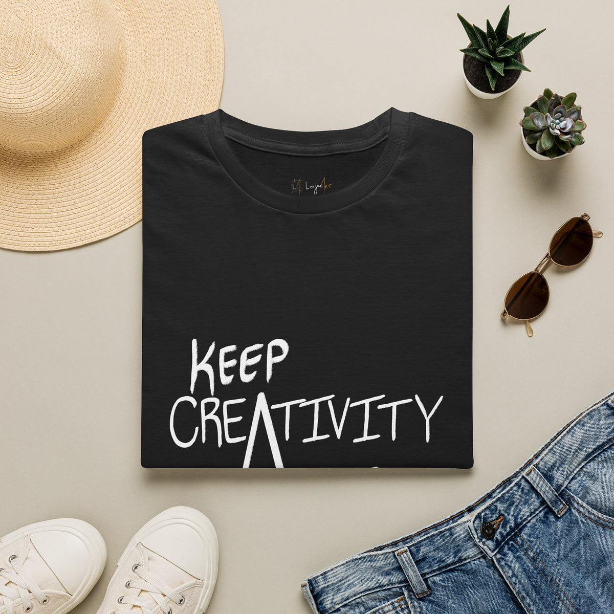 Keep Creativity alive Unisex Softstyle T-Shirt
